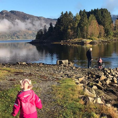 Havn I Etne With Fjordview Etnesjoen Exterior foto