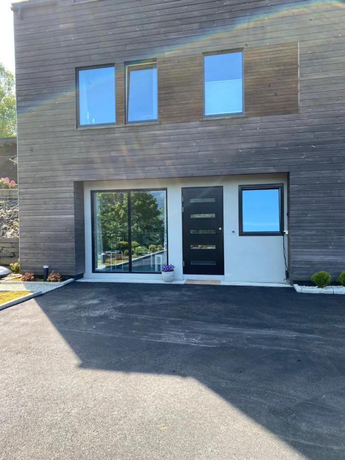 Havn I Etne With Fjordview Etnesjoen Exterior foto