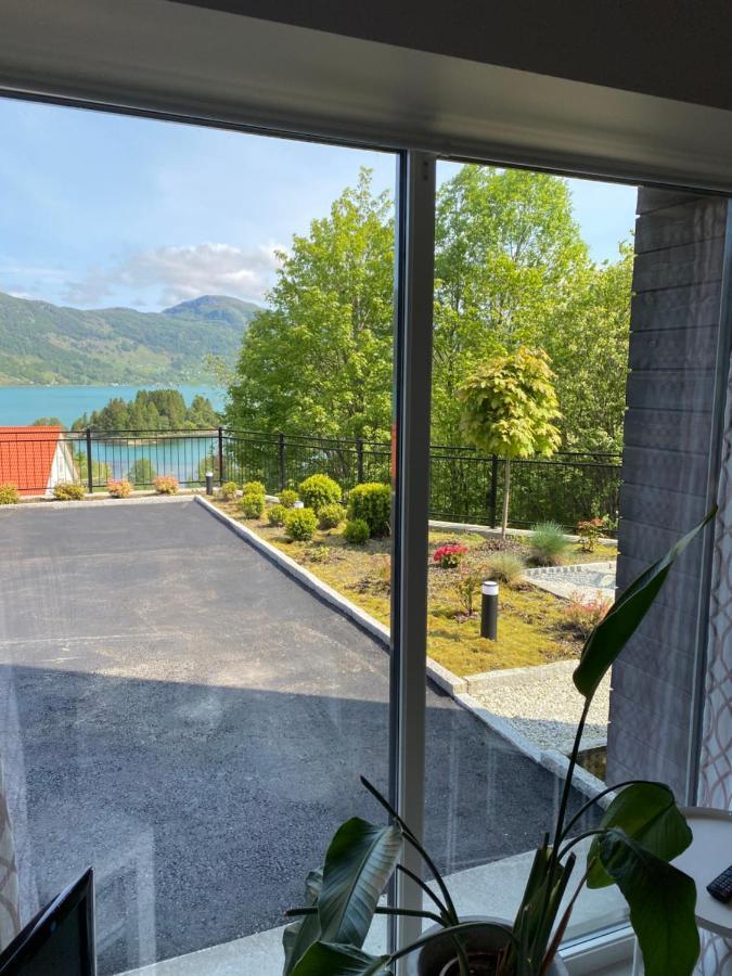 Havn I Etne With Fjordview Etnesjoen Exterior foto